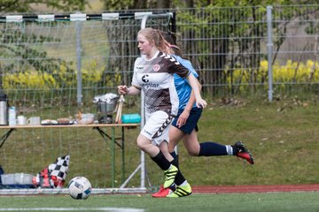 Bild 252 - B-Juniorinnen Ellerau - St. Pauli : Ergebnis: 1:1